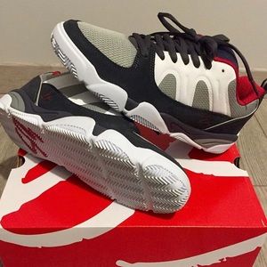 És skateboarding skate shoe Silo 7.5 es shoes